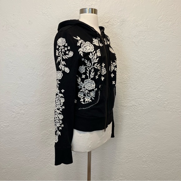 Free People Black Floral Embroidered Hoodie Sweatshirt Top Medium - Picture 4 of 10